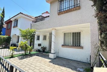 Casa en  Avenida Nicolás Copérnico, Atlas Chapalita, Zapopan, Jalisco, 45036, Mex