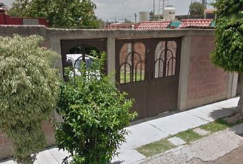 Casa en  Calle Ramón G. Bonfil 134, Magisterial De Irapuato, Irapuato, Guanajuato, 36555, Mex