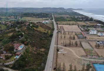 Terreno Comercial en  Manglaralto, Santa Elena