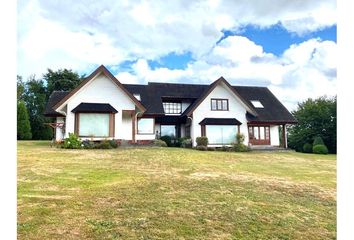 Casa en  Puerto Varas, Llanquihue