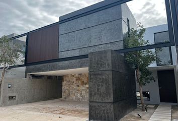 Casa en condominio en  Calle 18 108-108, Cholul, Mérida, Yucatán, 97305, Mex