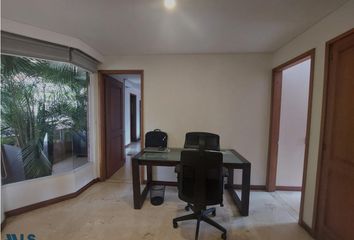 Apartamento en  Laureles, Medellín