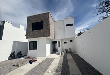 Casa en  Granjas Banthi, San Juan Del Río, Querétaro