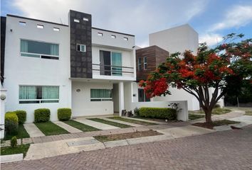 Casa en  Bosques De San Juan, San Juan Del Río, Querétaro