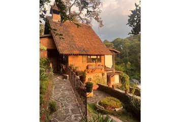 Casa en  Avándaro, Valle De Bravo