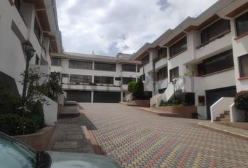 Casa en  La Concepción, Quito