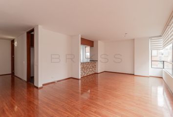 Apartamento en  Santa Barbara Norte, Bogotá