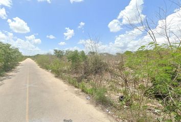 Lote de Terreno en  Carretera Cholul - Temozón N, Tixcuytún, Mérida, Yucatán, 97305, Mex