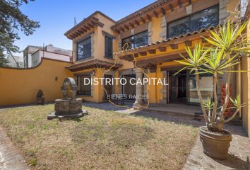 Casa en condominio en  San Carlos, Metepec