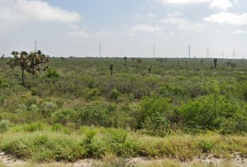 Lote de Terreno en  Colinas Del Aeropuerto, Pesquería