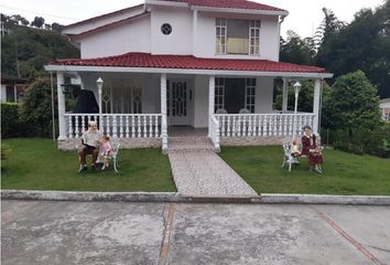 Villa-Quinta en  Centro, Comuna Centro, Fusagasugá