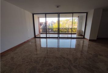 Apartamento en  Poblado, Medellín