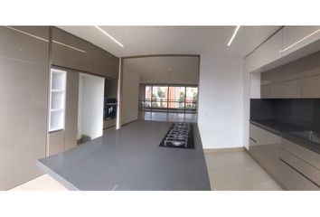 Apartamento en  Castropol, Medellín