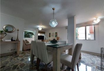 Apartamento en  Castropol, Medellín