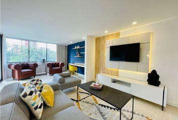 Apartamento en  Poblado, Medellín