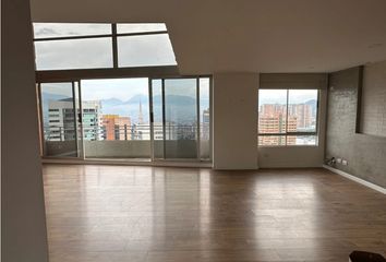 Apartamento en  Poblado, Medellín