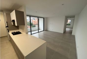 Apartamento en  Castropol, Medellín