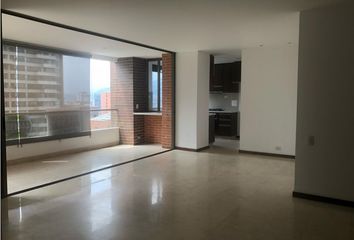 Apartamento en  Poblado, Medellín