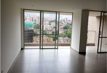 Apartamento en  Poblado, Medellín