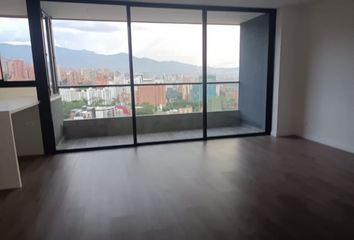 Apartamento en  Lalinde, Medellín