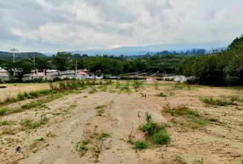 Terreno Comercial en  Guayllabamba, Quito