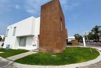 Casa en  Punta Juriquilla, Municipio De Querétaro