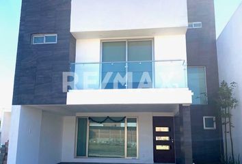 Casa en condominio en  San Jerónimo Chicahualco, Metepec