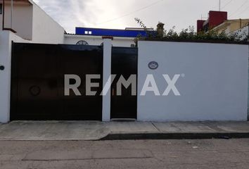 Casa en  Cacalomacán, Toluca