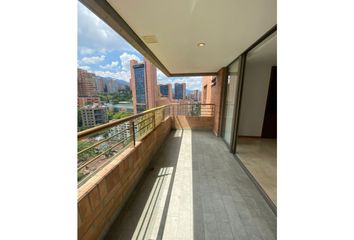 Apartamento en  El Tesoro, Medellín