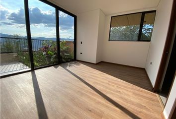 Apartamento en  Poblado, Medellín