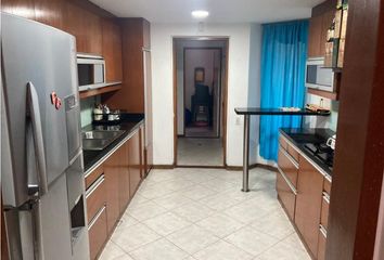 Apartamento en  Poblado, Medellín