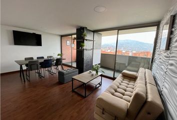 Apartamento en  Loma De Los Bernal, Medellín