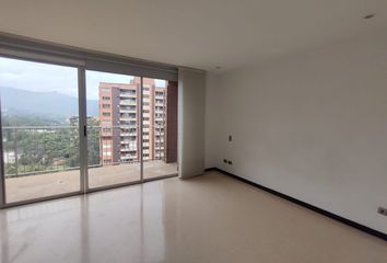 Apartamento en  Poblado, Medellín