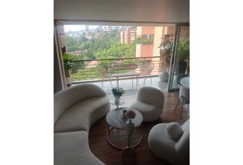 Apartamento en  Poblado, Medellín