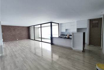 Apartamento en  Poblado, Medellín