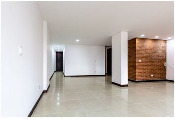 Apartamento en  Conquistadores, Medellín