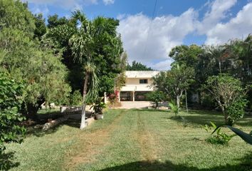 Quinta en  Calle 10, Umán, Yucatán, 97390, Mex