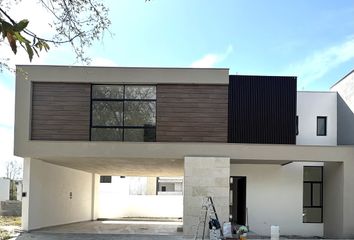 Casa en  Huajuquito, Santiago, Nuevo León