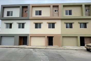 Casa en  Calle Brisa 2071, Sección Dorado, Tijuana, Baja California, 22505, Mex