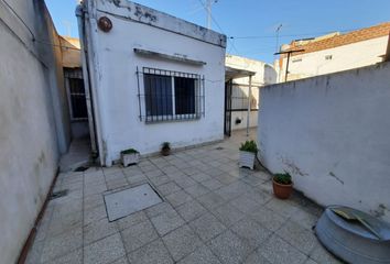 Casa en  Caseros, Tres De Febrero