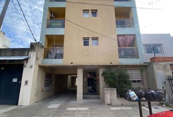 Departamento en  Caseros, Tres De Febrero