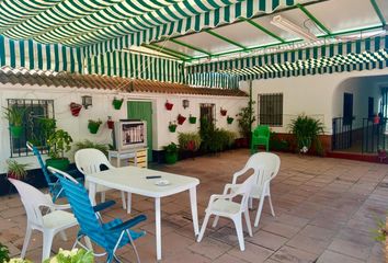 Chalet en  La Carlota, Córdoba Provincia