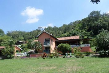 Casa en  La Vorágine, Cali