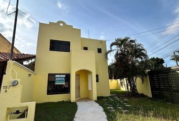 Casa en  Calle 27, Chuburna De Hidalgo, Mérida, Yucatán, 97208, Mex