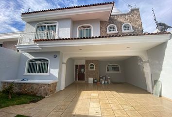 Casa en  Vallarta La Patria, Zapopan, Jalisco