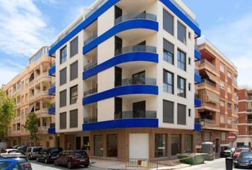 Apartamento en  Distrito 2 - Urbanizaciones - Los Naúfragos, Torrevieja