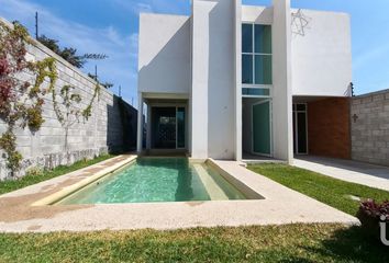 Casa en  Carretera A San Isidro El Astillero, El Astillero, Atlatlahucan, Morelos, 62845, Mex