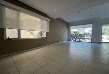 Casa en  Avenida Santa Mónica, Bosque Residencial Los Ángeles, Los Ángeles Residencial, Monterrey, Nuevo León, 64753, Mex