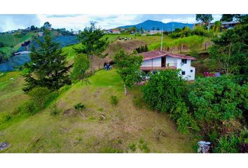 Casa en  El Carmen De Viboral, Antioquia