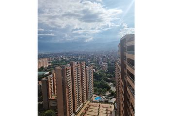 Apartamento en  Poblado, Medellín